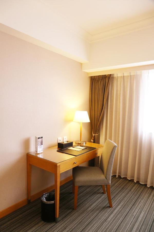 Fushin Hotel - Tainan Luaran gambar