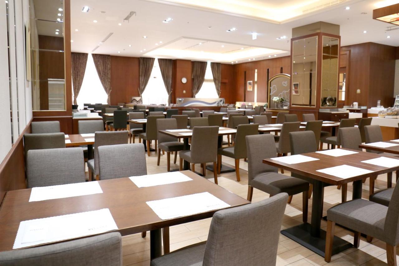 Fushin Hotel - Tainan Luaran gambar