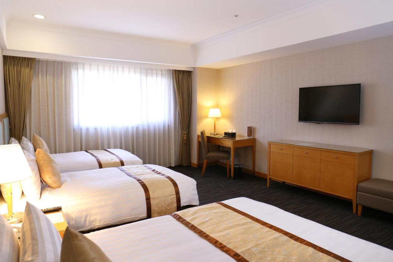 Fushin Hotel - Tainan Luaran gambar