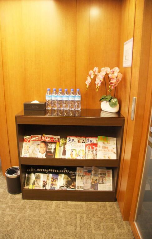 Fushin Hotel - Tainan Luaran gambar